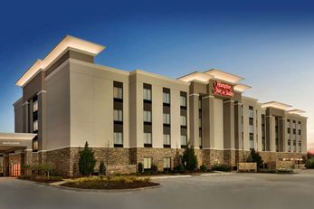 Hampton Inn & Suites, Monroe