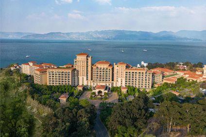 Hilton Yuxi Fuxian Lake