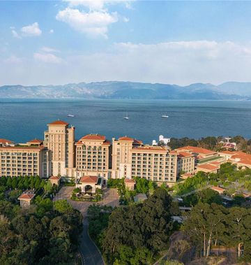 Hilton Yuxi Fuxian Lake