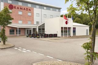 Ramada Wakefield