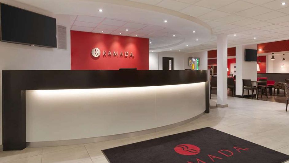 Ramada Wakefield Lobby