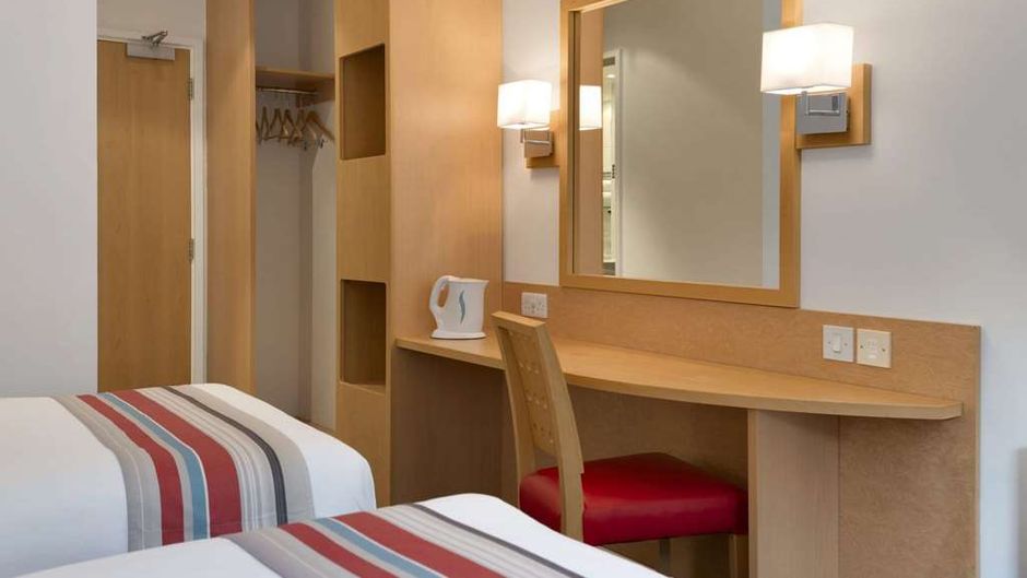 Ramada Wakefield Room