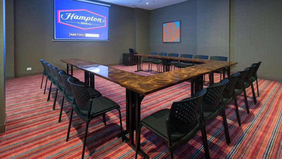 Hampton by Hilton Yopal Meeting