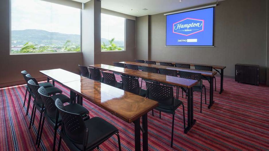 Hampton by Hilton Yopal Meeting