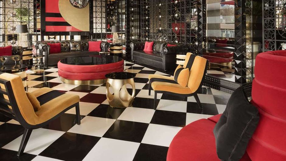 Ramada Hotel & Suites Istanbul Sisli Lobby