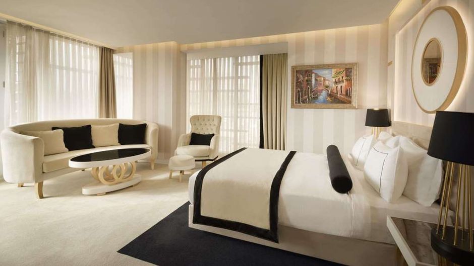 Ramada Hotel & Suites Istanbul Sisli Suite