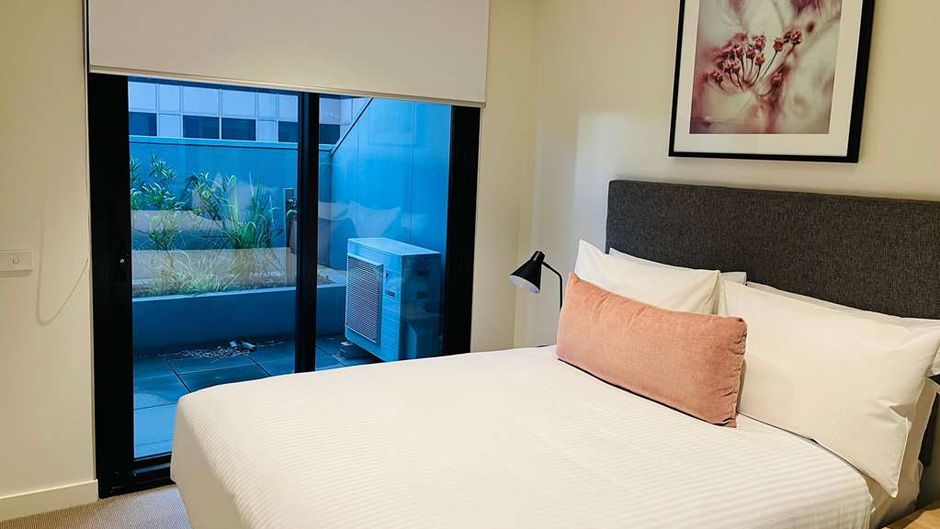 Wyndham Hotel Melbourne Suite