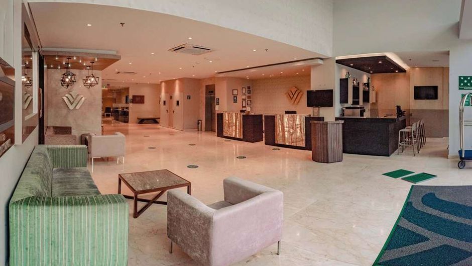 Wyndham Garden Barranquilla Lobby