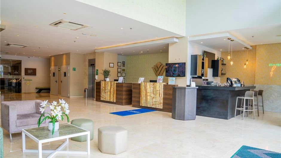 Wyndham Garden Barranquilla Lobby