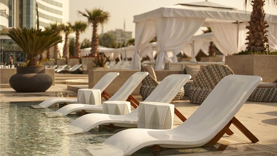 Hyatt Regency Istanbul Atakoy Pool