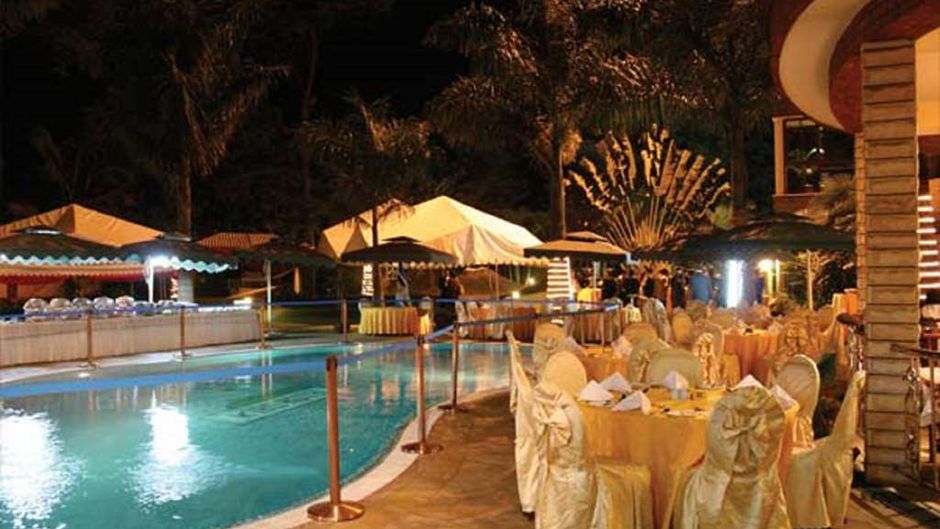 Kibo Palace Pool