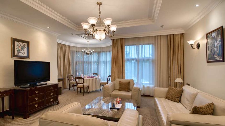 Kibo Palace Suite