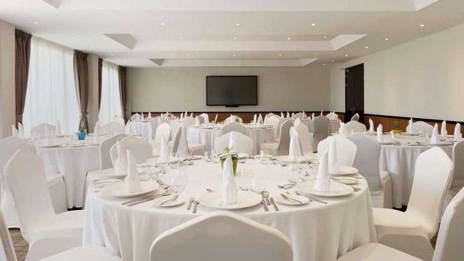 Ramada Resort by Wyndham Dar Es Salaam Meeting