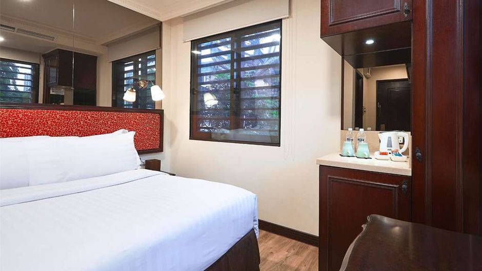 Nostalgia Hotel Room