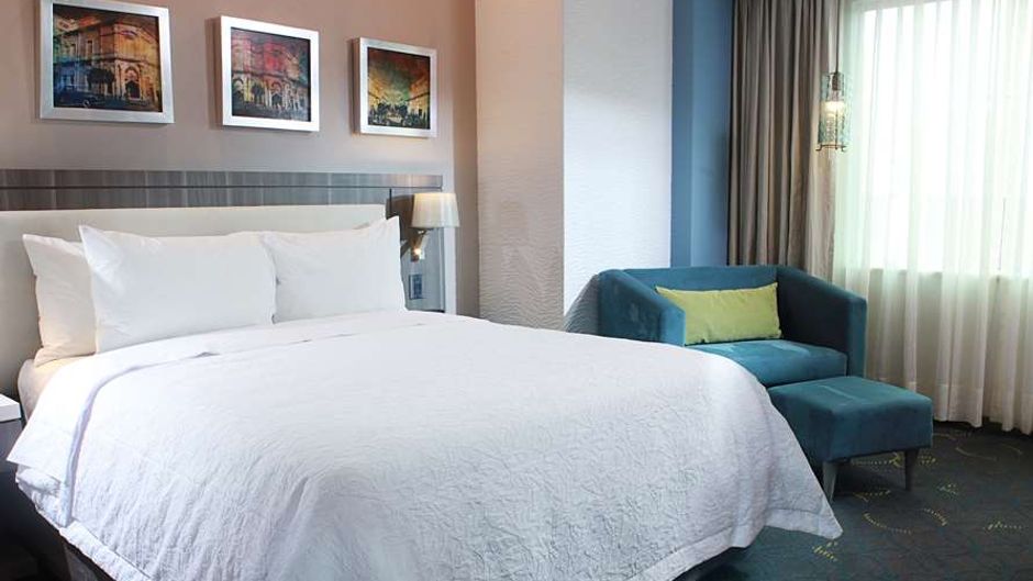 Hampton Inn & Suites Aguascalient Room