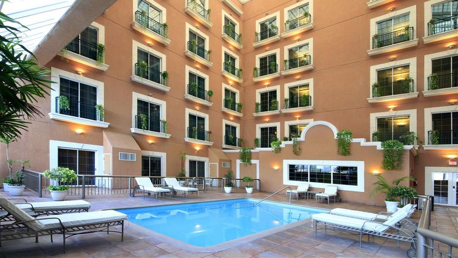 iStay Hotel Ciudad Victoria Pool