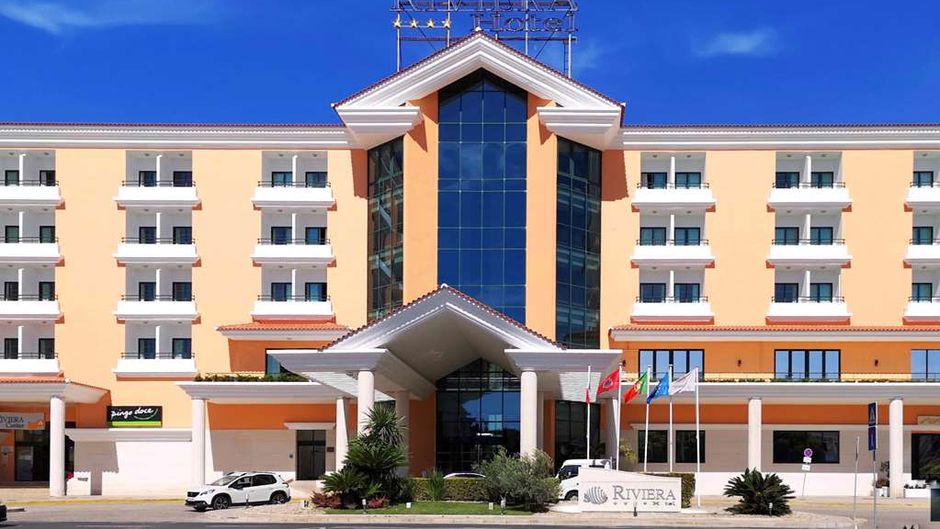 Hotel Riviera Exterior