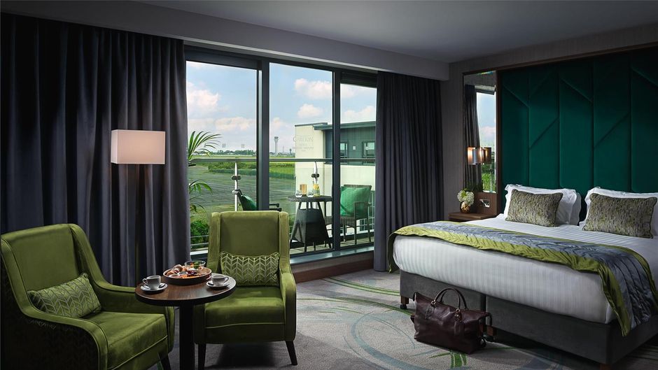 Carlton Dublin Airport Hotel Room