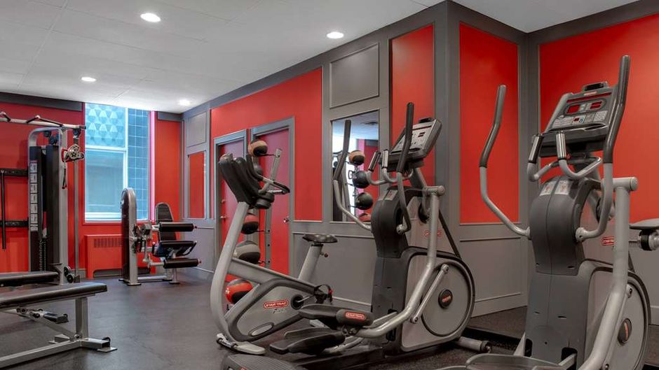 Ramada Calgary Downtown Health