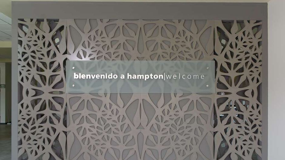 Hampton by Hilton Lobby