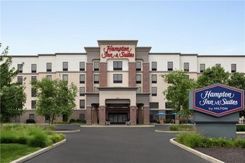 Hampton Inn & Suites Harmarville