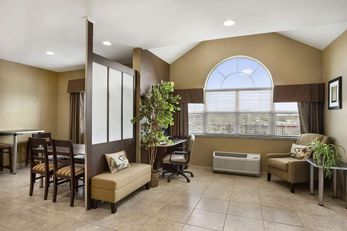 Microtel Inn & Suites Cambridge