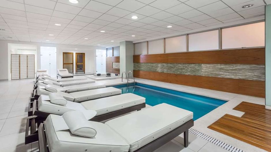 Wyndham Costa Del Sol Lima Airport Pool