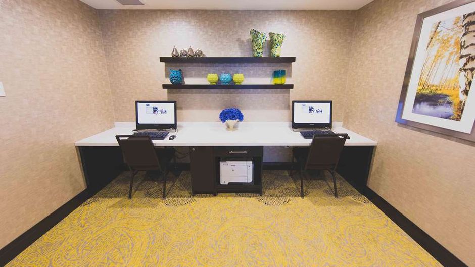 Hampton Inn & Suites by Hilton, Bolton Other