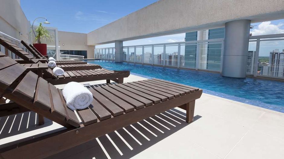 Ramada By Wyndham Campos dos Goytacazes Pool
