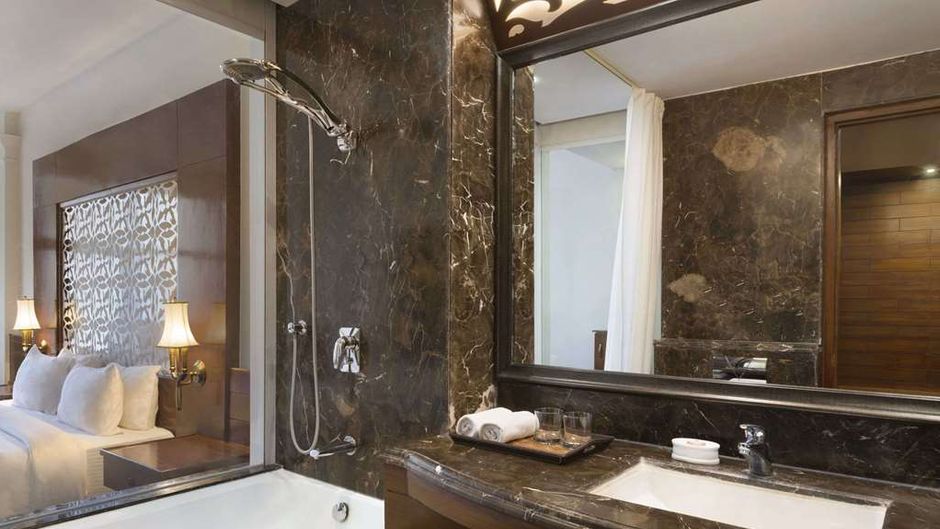 Ramada Plaza Chandigarh Zirakpur Room