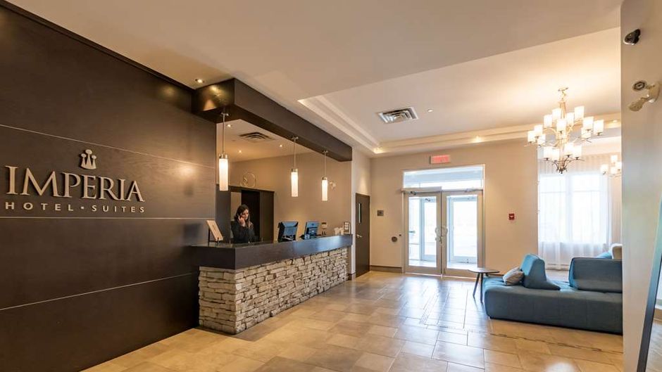 Imperia Hotel & Suites St-Eustache Restaurant