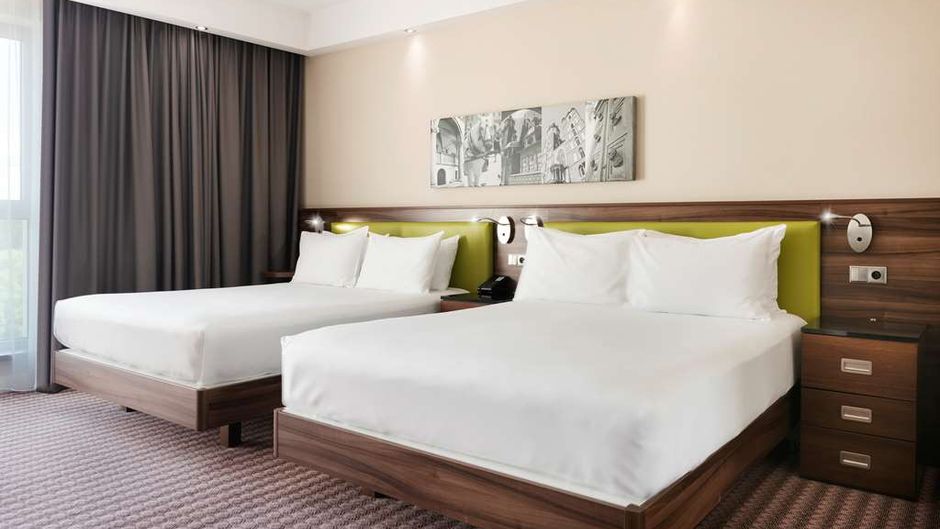 Hampton by Hilton Krakow Room