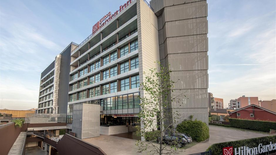 Hilton Garden Inn Milan North Exterior