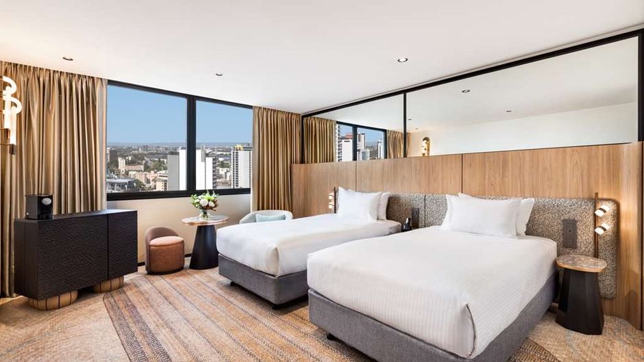 Pan Pacific Perth Room