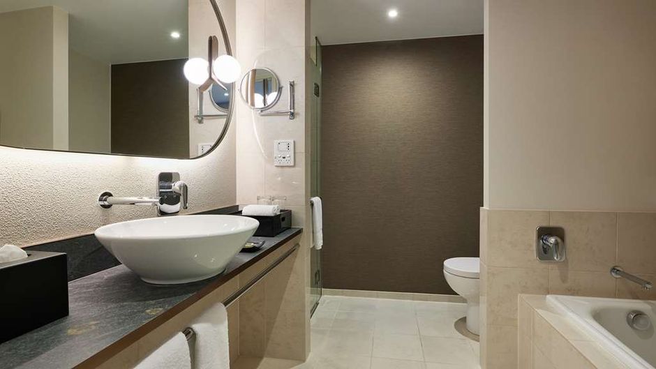 PARKROYAL Melbourne Airport Room