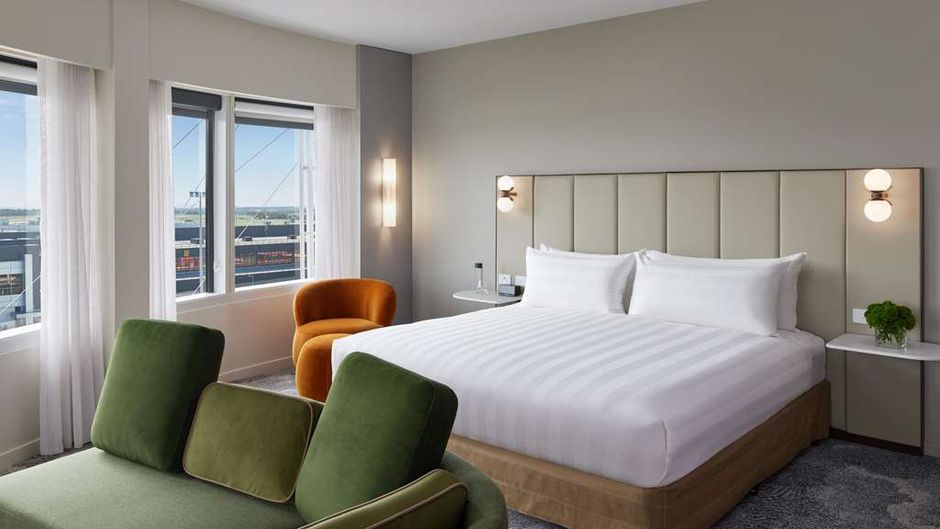 PARKROYAL Melbourne Airport Suite