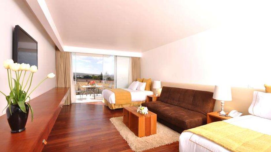 Hacienda Cantalagua Resort Suite