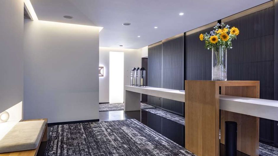 La Suite West Hyde Park Lobby