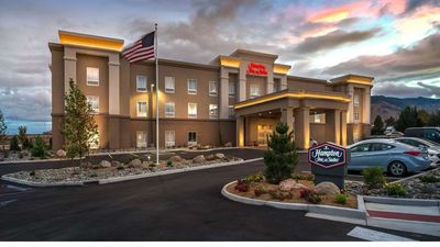 Hampton Inn & Suites Reno West