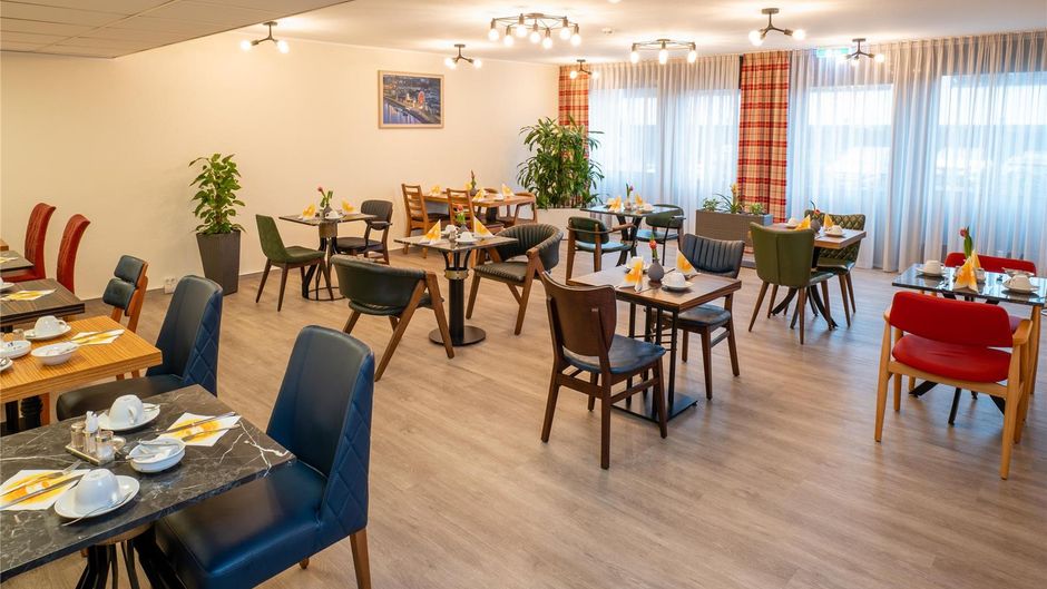 Best Western Comfort Business Hotel Restaurant