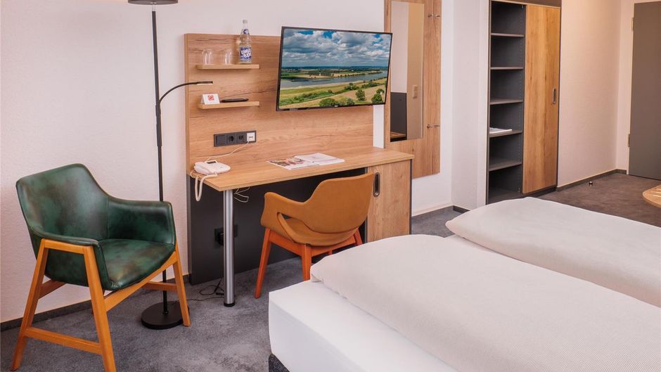 Best Western Comfort Business Hotel Room