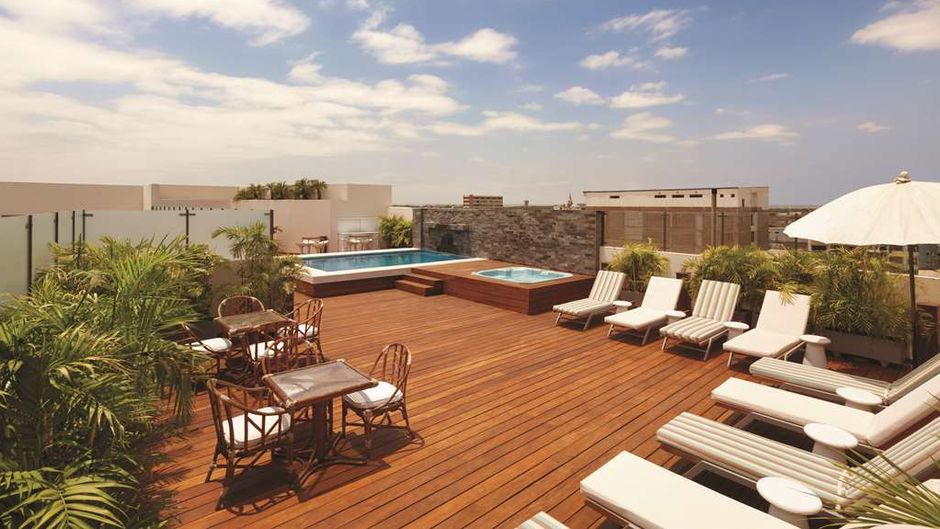 Wyndham Costa del Sol Cajamarca Pool