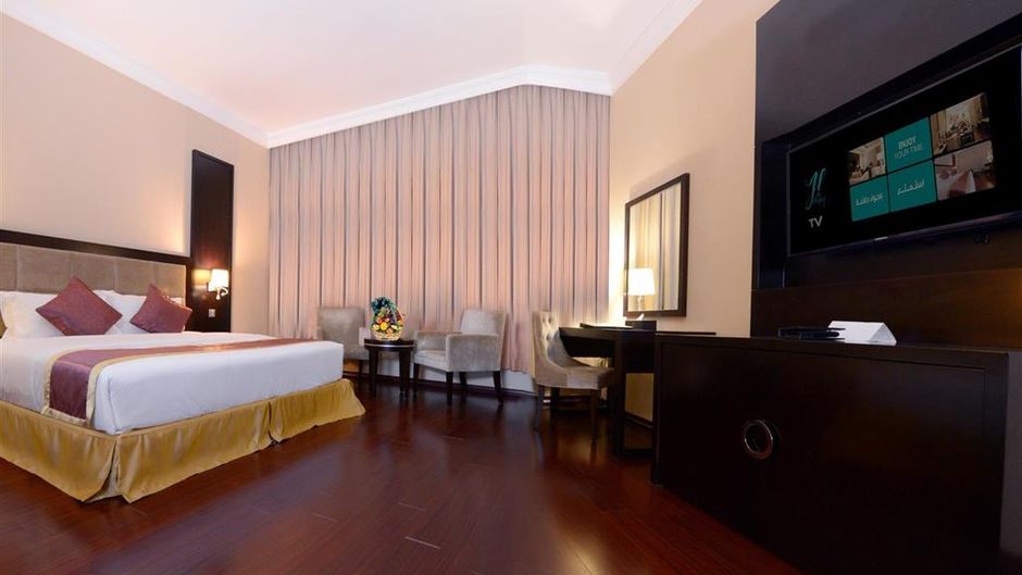 Holiday Jazan Hotel Room