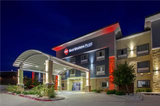 Best Western Plus Lampasas Inn & Suites