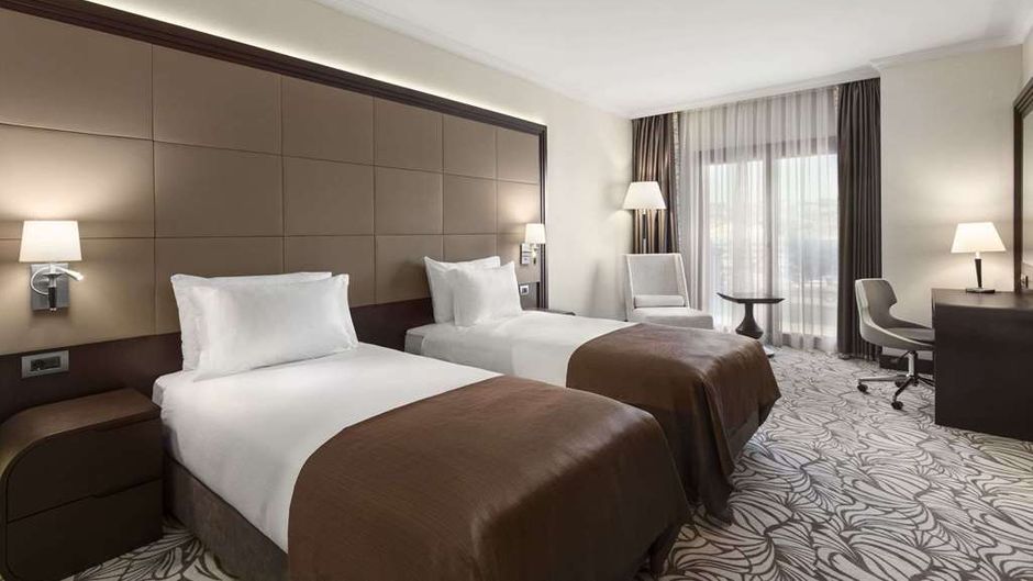Ramada Hotel & Suites Istanbul Merter Room