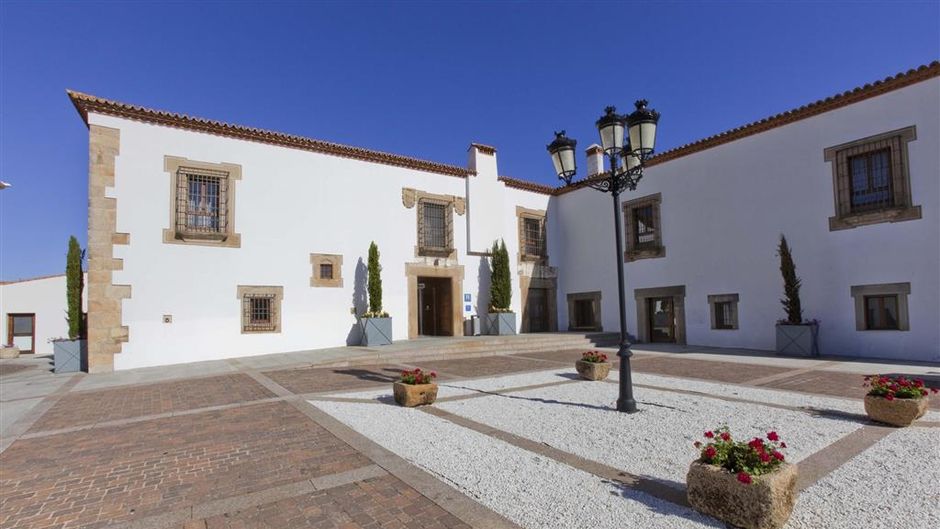 Hotel Hospes Palacio de Arenales Exterior