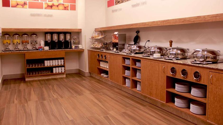 Hampton Inn by Hilton Merida Restaurant
