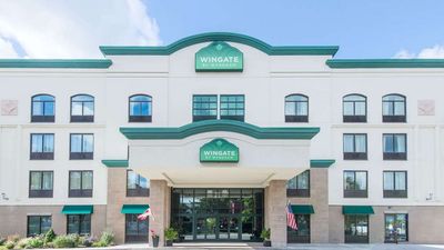 Wingate by Wyndham Niagara Falls
