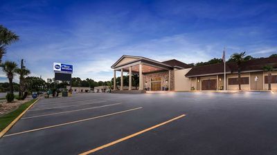 Best Western Riverside Inn