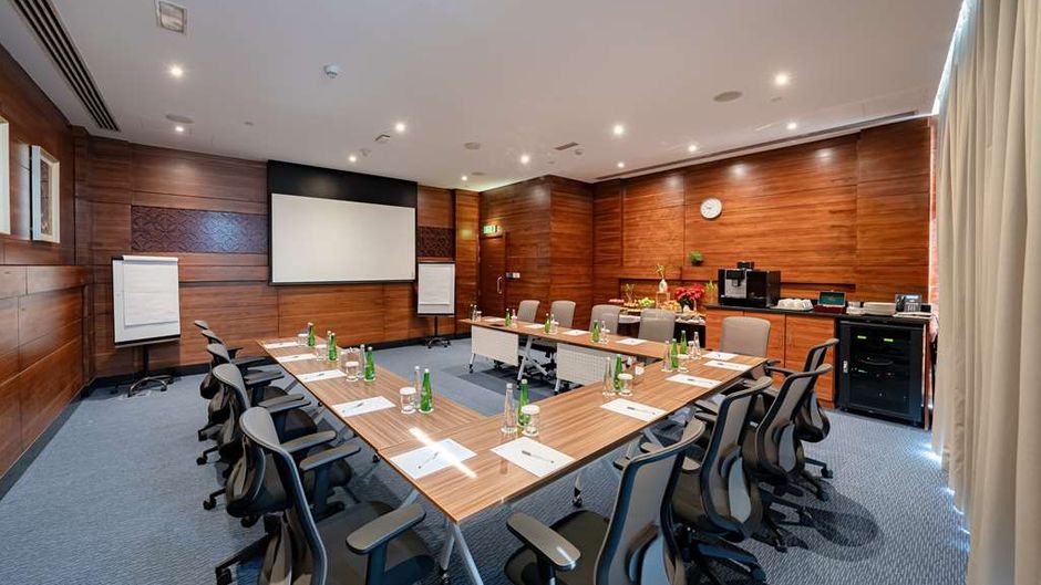 Hilton Garden Inn Dubai Jumeirah Meeting